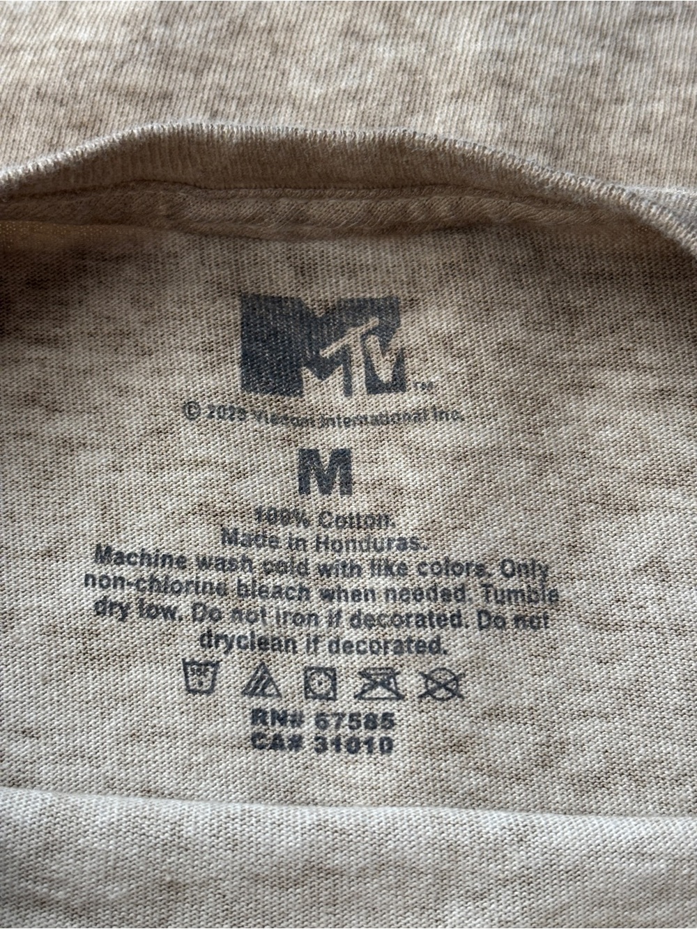 MTV Floral Graphic Tee | Y2K Aesthetic | Cottagecore Flowers | 100% Cotton | M - Picture 4 of 6